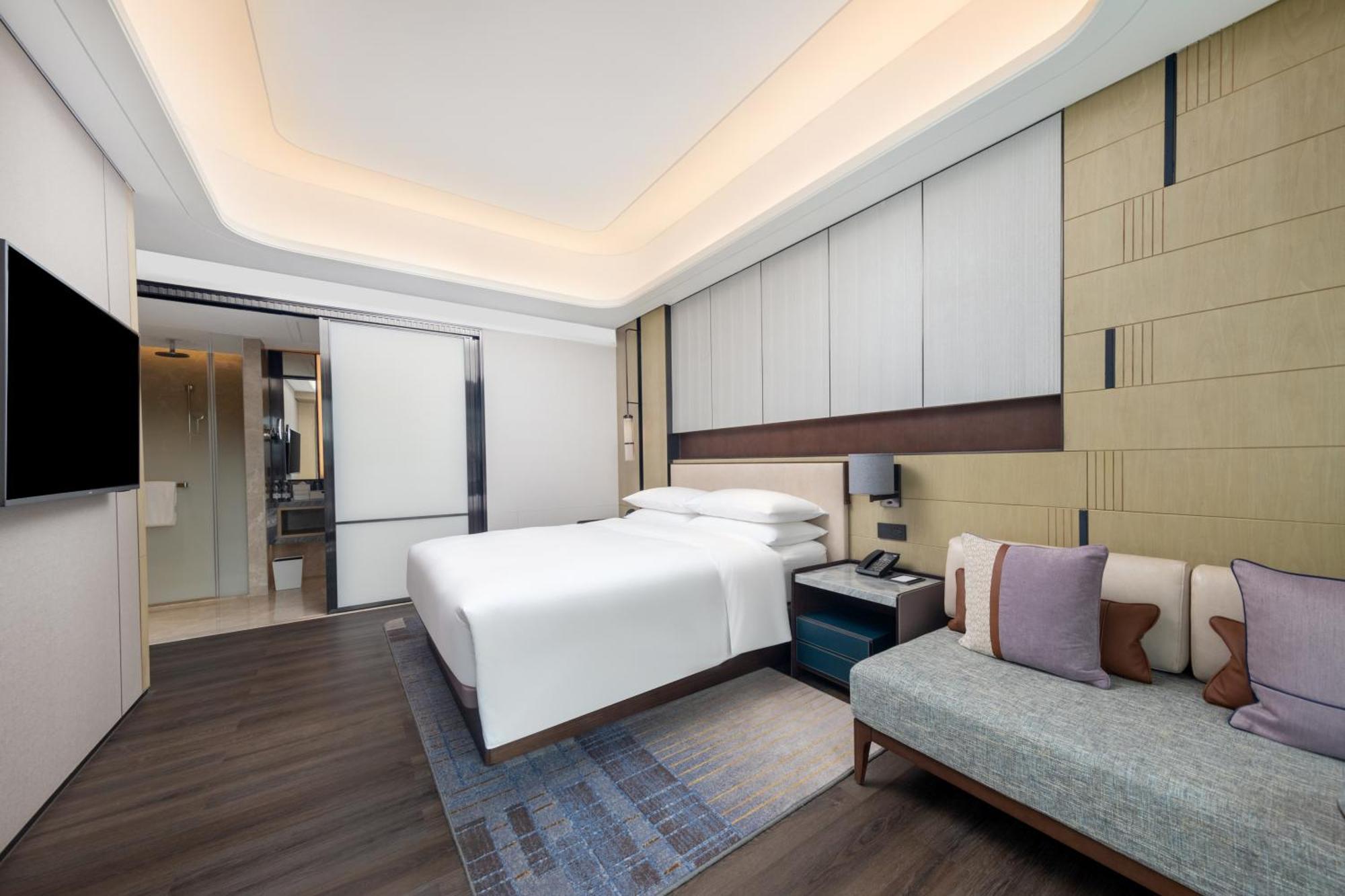 Marriott Jinwan Hotel 5*